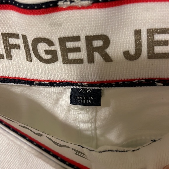 Tommy Hilfiger skinny jean with blue tuxedo stripe down leg. 20W - Picture 2 of 4